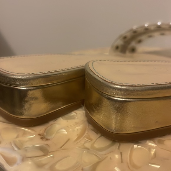 Sandals - Picture 5 of 6